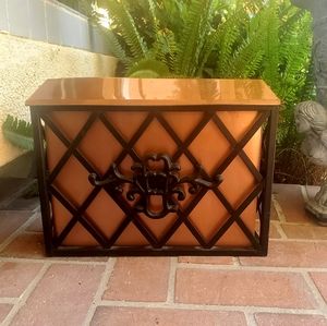 RARE VINTAGE SMITH & HAWKEN IRON COPPER MAILBOX